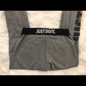 Nike leggings